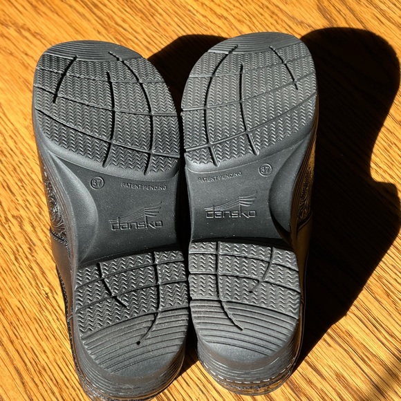Dansko Size 37 (6.5/7) Never Worn - Picture 5 of 6